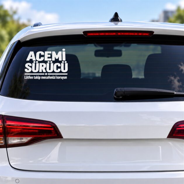 Acemi Sürücü Araç Camı Stickerı 25 × 25 cm – Güçlü Yapışkanlı Şık Beyaz Tasarım